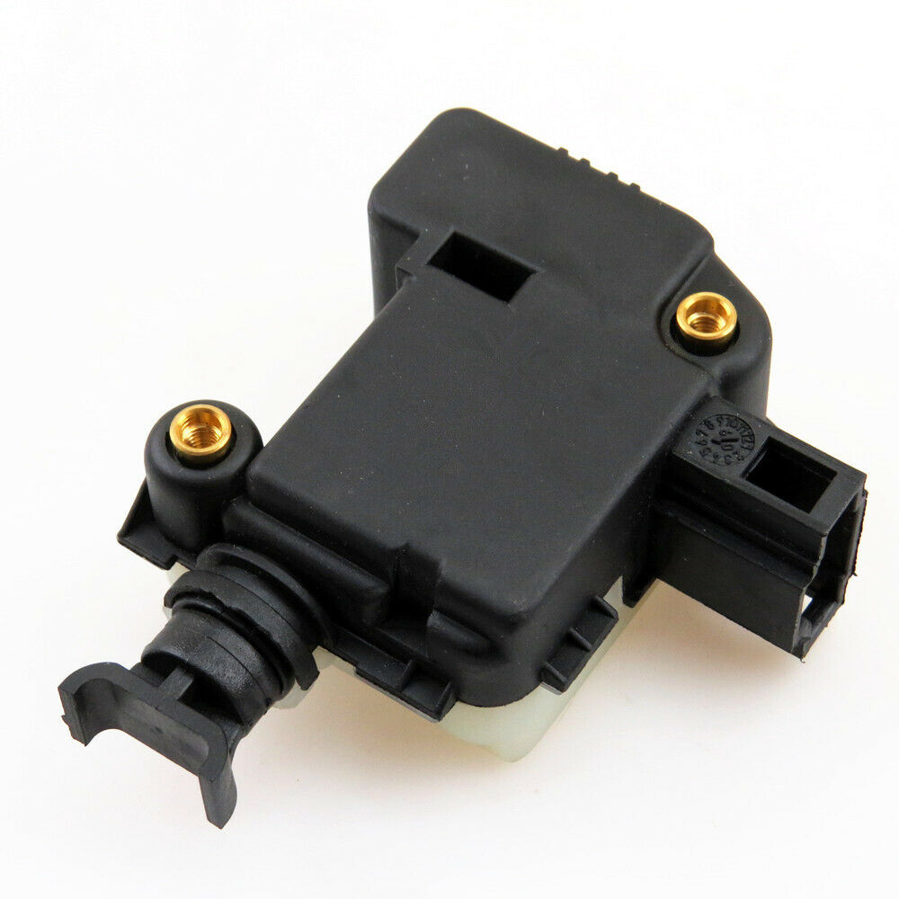 VOLKSWAGEN GOLF 5 2003 - 2006 BAGAJ KİLİT MOTORU - resim 1