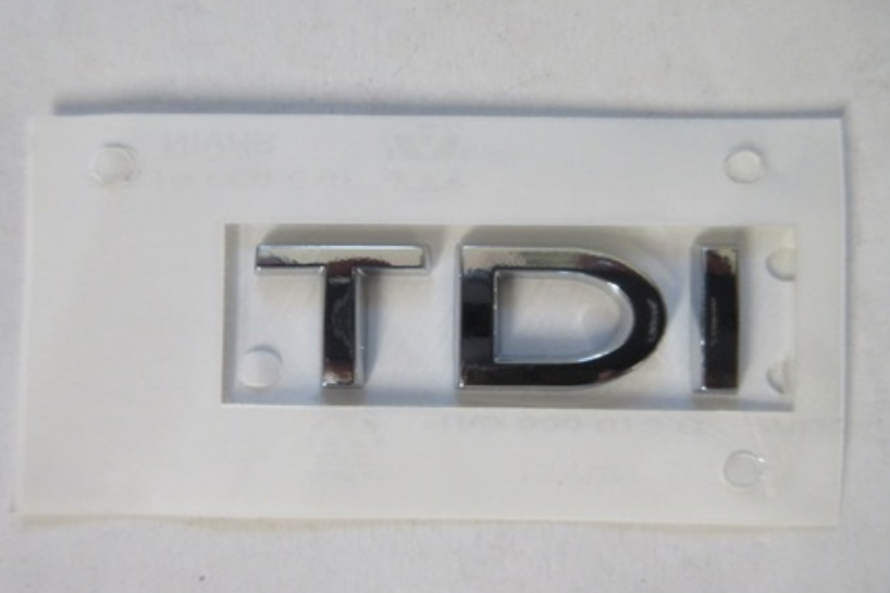 VOLKSWAGEN JETTA 2006 - 2011 TDİ ARKA BAGAJ YAZISI DÜZ - resim 1